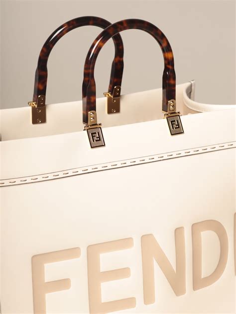 borsa bianca fendi roma shopper|borse tote per donna.